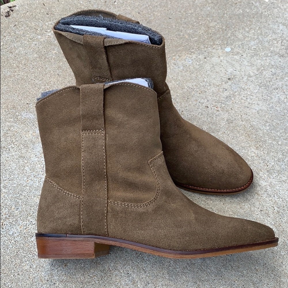 🍁🍂NEW! H&M premium suede ankle boots🍁🍂 - Picture 1 of 7